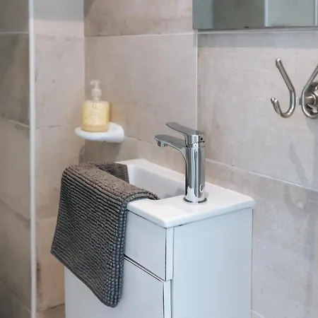 Апартаменты Downtown Arroios Flat 45 *